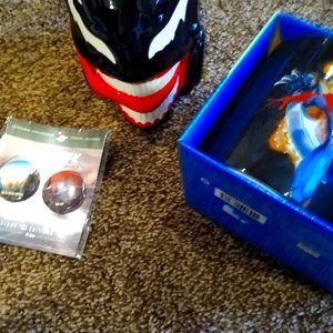 Brand new  cups venom hulk superman comics pins